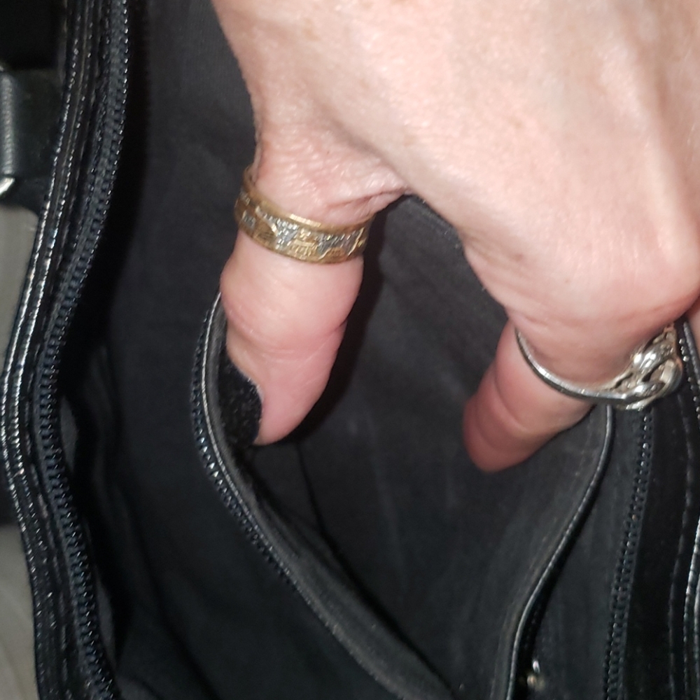 Super Cute Patchwork Leather Purse - image 7